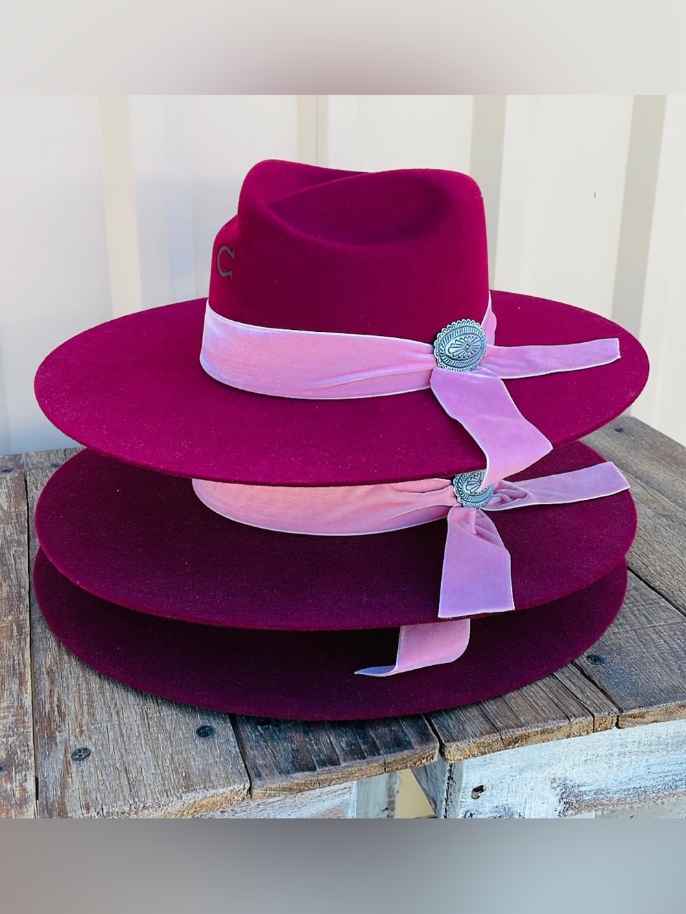 Charlie 1 Horse Lady Bandit Burgundy Wool Hat